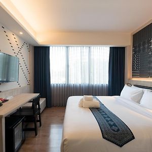 Standard Zimmer mit Kingsize-Bett